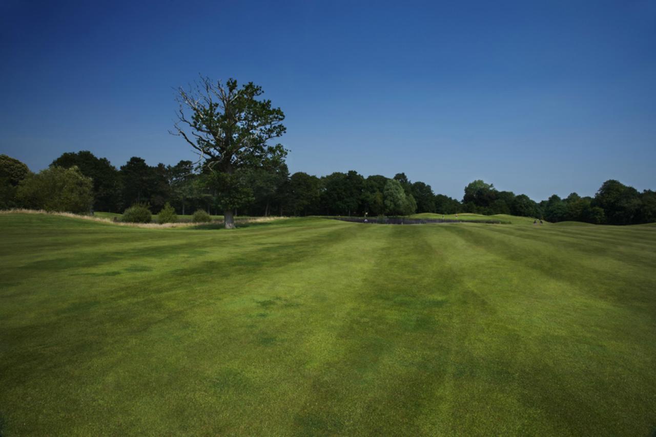 The Warwickshire Hotel And Country Club Leek Wootton Exterior foto